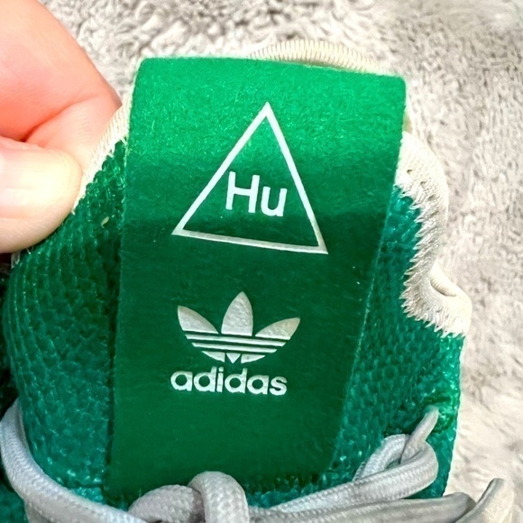 HUMAN Race Adidas Youth Size 6.5Y Running Shoes VGUC - Picture 3 of 16